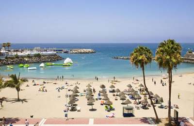 Beach in Costa Adeje is closed for bathing due to contamination of the water