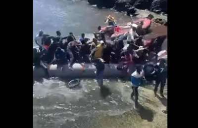 VIDEO: Tourists video a boat with 47 people onboard arriving on beach