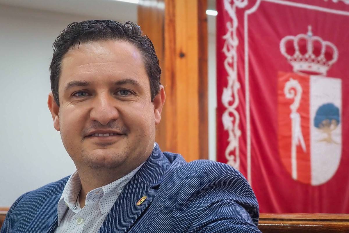 Mena is here to stay. Courts rule in favour of the Arona Mayor