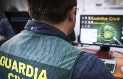 Police recover 230,000 euros scammed from an estate agency in the south of Tenerife