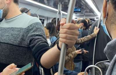 Masks will remain compulsory on public transport in Spain indefinitely