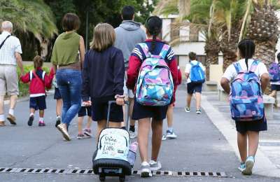 24 schools are seriously damaged by the rain, and classes will be affected today