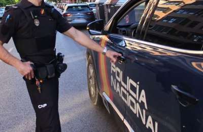 Two arrested for selling false residency documents in Tenerife for 500 euros