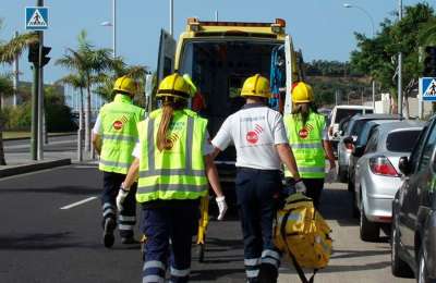 Male tourist drowns in a holiday complex swimming pool