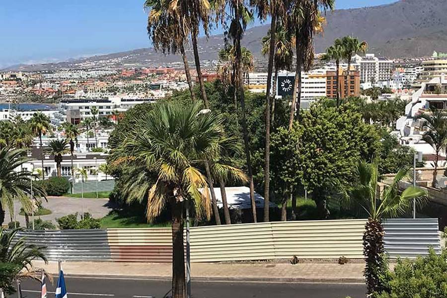 Residents of Adeje denounce construction of new car park by Puerto Colon Residents of Adeje denounce construction of new car park by Puerto Colon