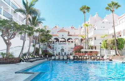 Tenerife timeshare bankruptcy leaves 1,500 tourists penniless