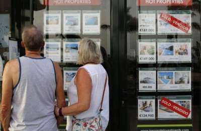 Foreigners have bought half of the properties sold in the Canary Islands this year