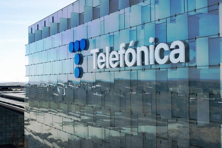 Telefonica asks clients to change their WiFi router password after a cyberattack