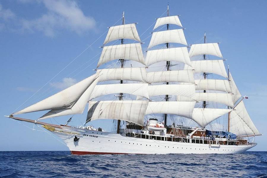 The oldest cruise ship in the world makes a stopover in Las Palmas