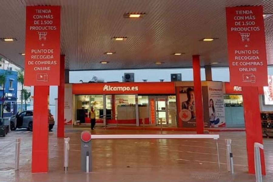 Alcampo opens a new collection point in the centre of Los Cristianos