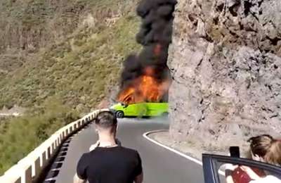 LATEST: Bus fire on the road to Masca in Tenerife