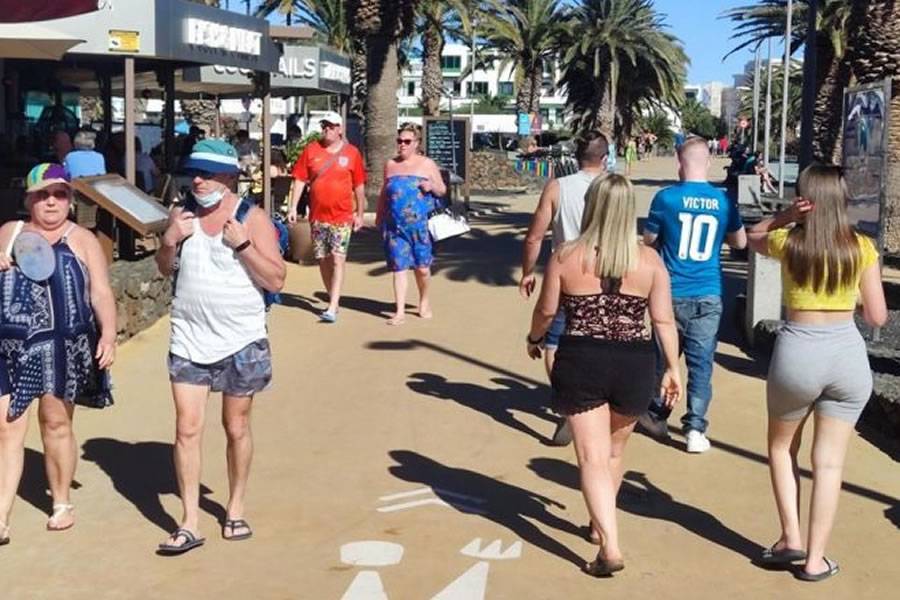 The Irish are heading to the Canaries for longer due to increasing costs at home