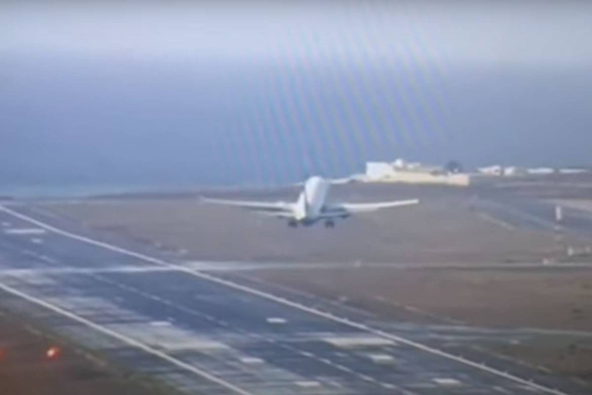 VIDEO: Strong winds prevent tourist planes from landing in Lanzarote