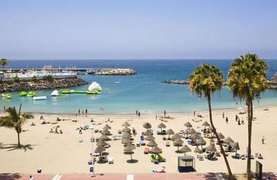 Woman detained for trying to drown her son during a boat trip in Tenerife