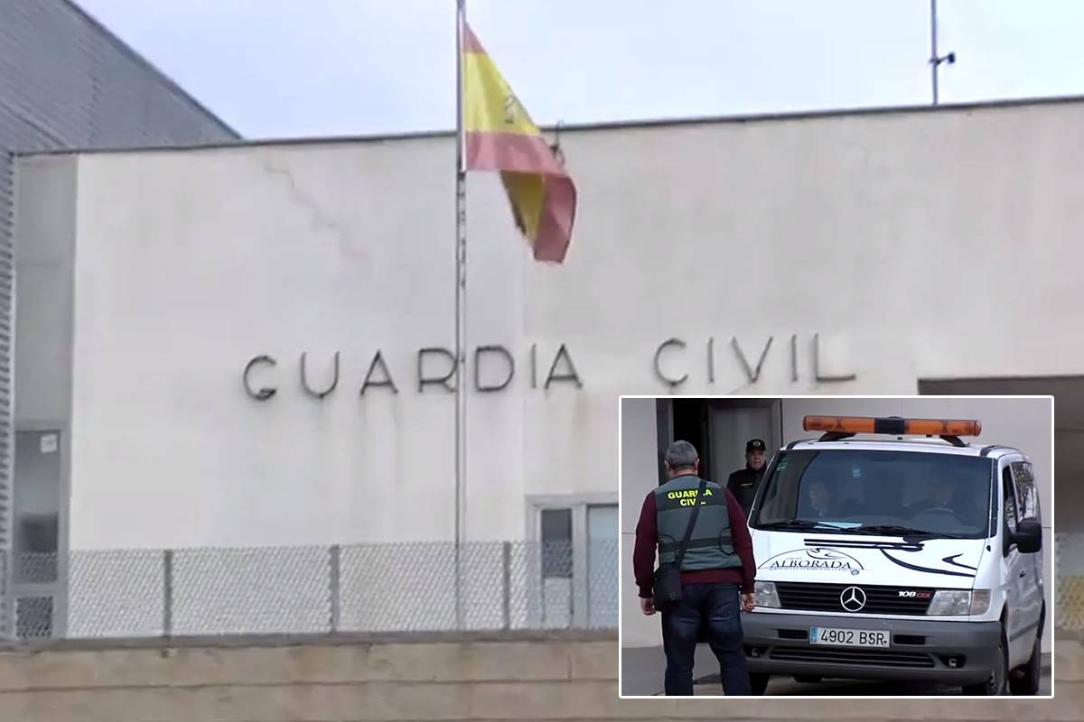Guardia Civil Police officer shoots her two daughters and then takes her own life