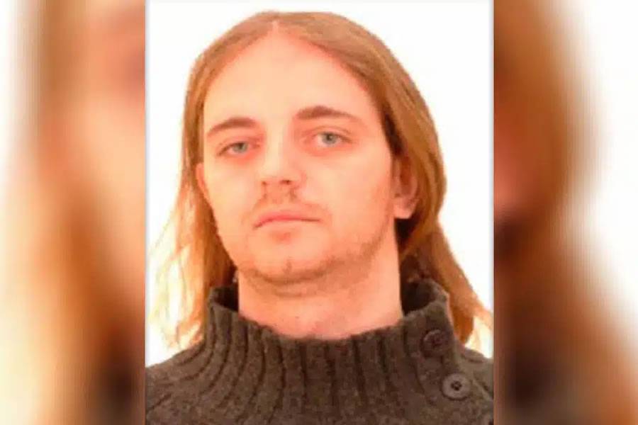 Have you seen this man? Police are looking for a dangerous fugitive who ‘may be armed’