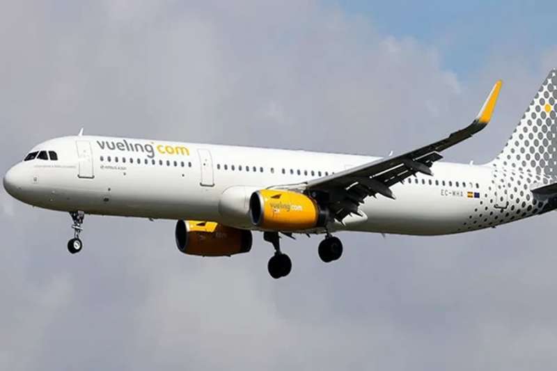 Vueling must repay almost half a million euros for irregularities in resident discount tickets
