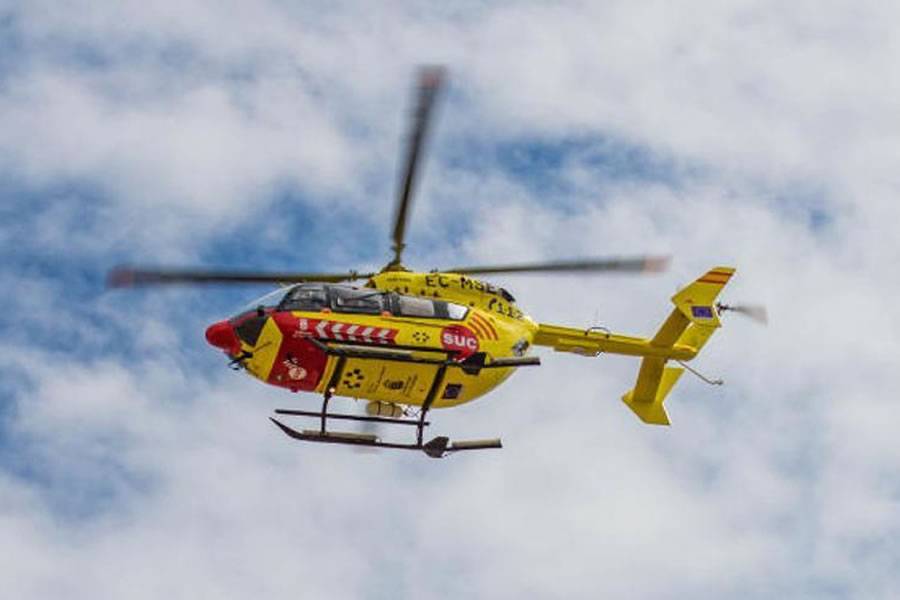 An injured motorcyclist is evacuated by helicopter after an accident on Teide