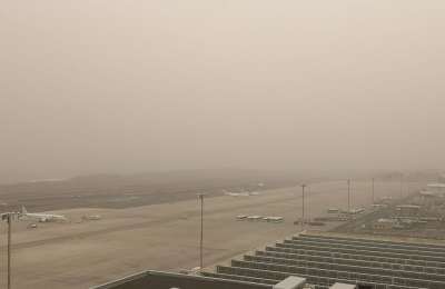 The wind and intense haze causes more delays at Canary Islands airports 