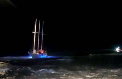 10 party people rescued by helicopter from stranded yacht on New Years Eve