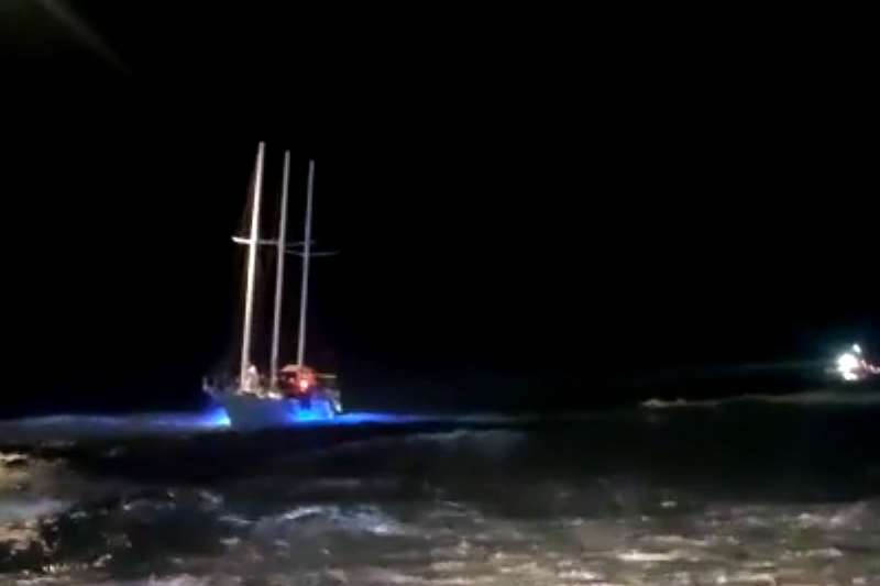 10 party people rescued by helicopter from stranded yacht on New Years Eve