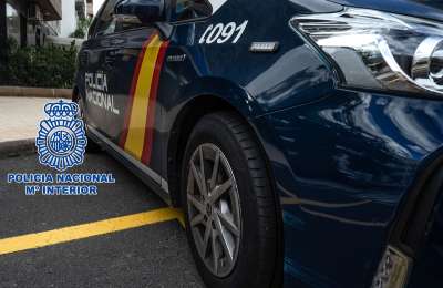 Woman arrested in south of Tenerife for fraudulently acting as an estate agent