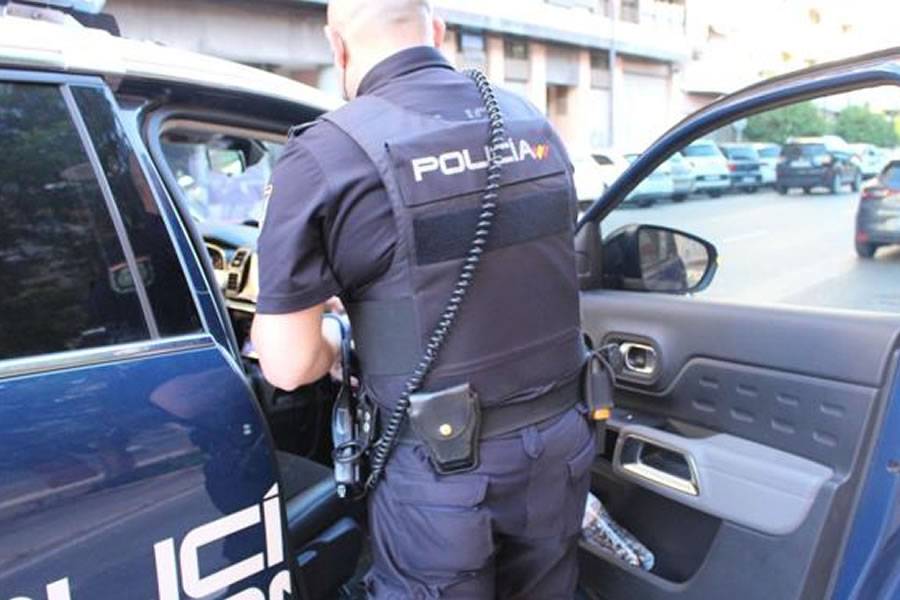 The National Police save the life of a baby in Tenerife who had stopped breathing The National Police save the life of a baby in Tenerife who had stopped breathing