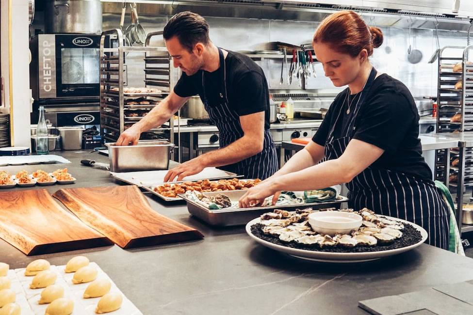 How to pick the perfect catering menu for your next event