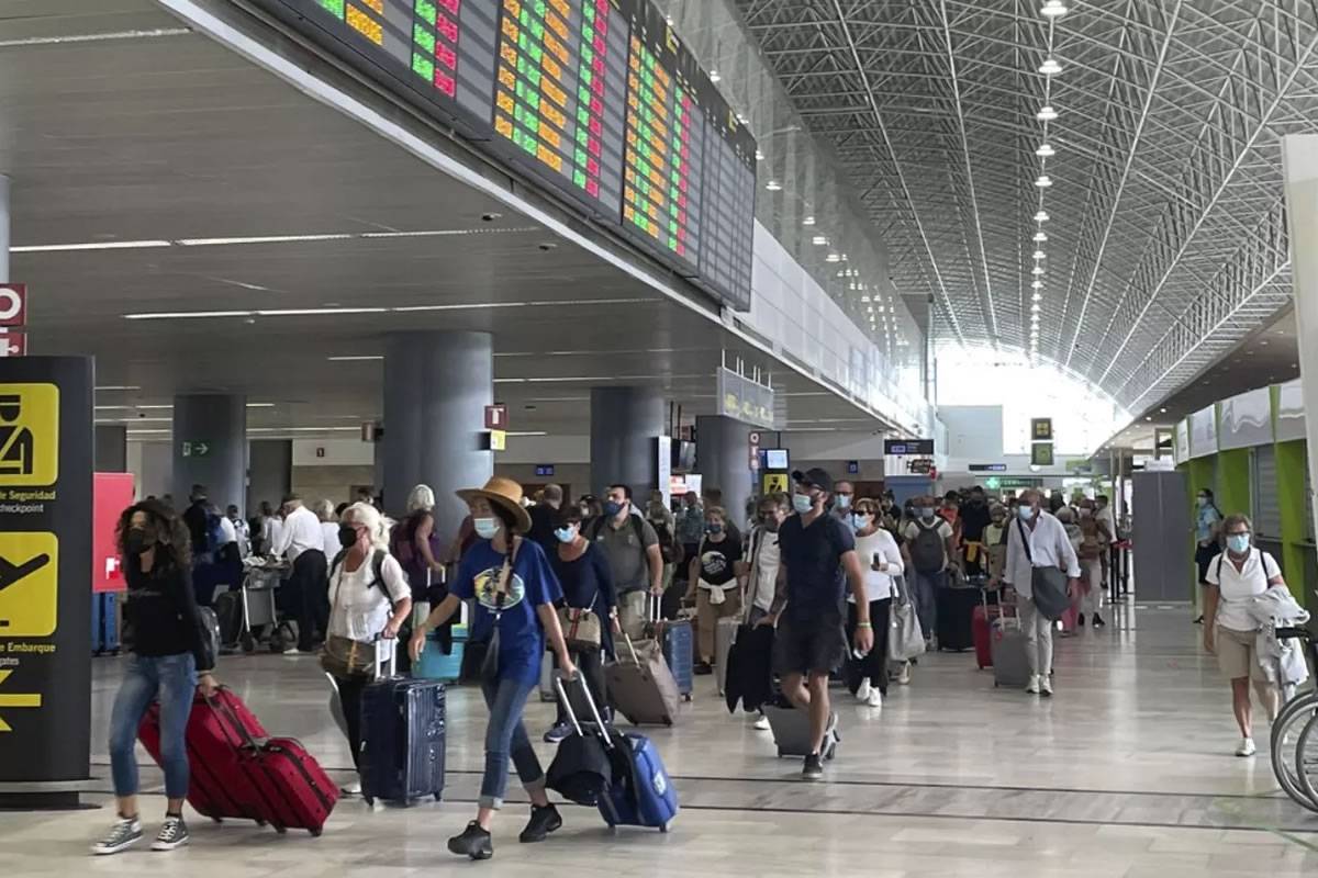 STRIKE DAY 1 No delays or flights cancelled on first day of air