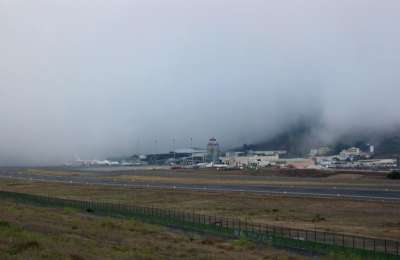Flight diversions in Tenerife due to fog