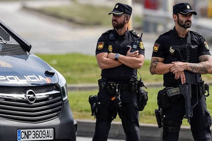 A decomposing dead body is found next to the TF-1 motorway in Tenerife A decomposing dead body is found next to the TF-1 motorway in Tenerife