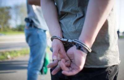 The Guardia Civil arrests four pickpockets operating in Tenerife