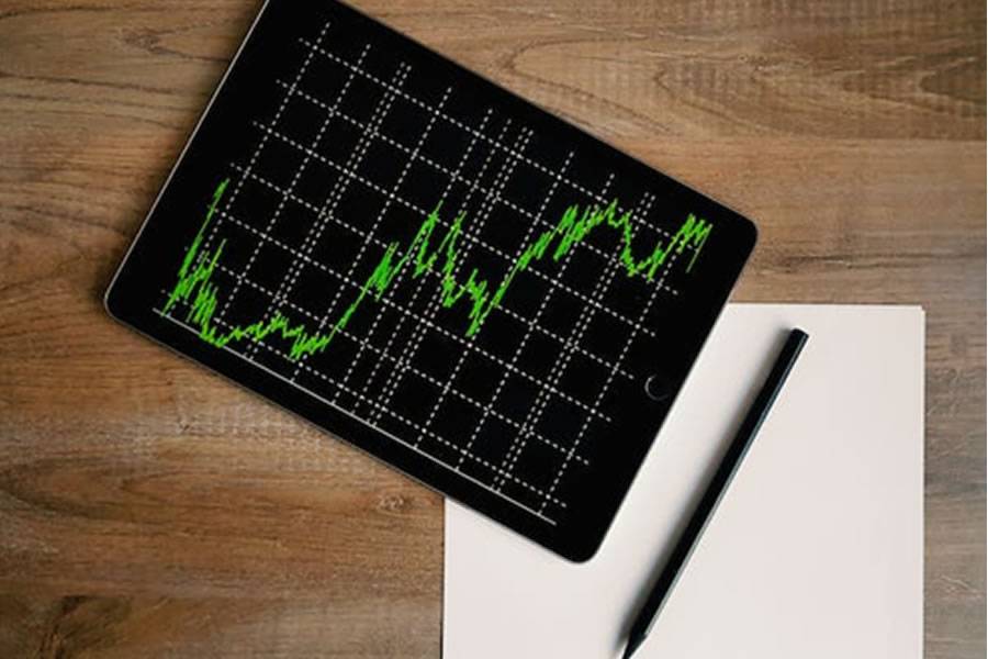 Starting your day trading career: 7 things to know