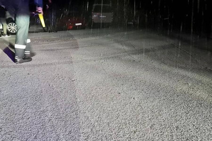 Snow in Gran Canaria leads to roads being shut by the Cabildo