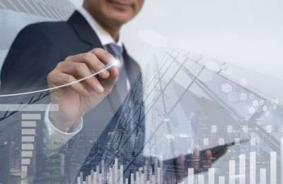 Evaluating the value of a commercial real estate property
