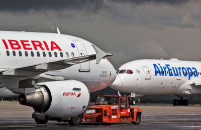 Iberia buys Air Europa for 500 million euros