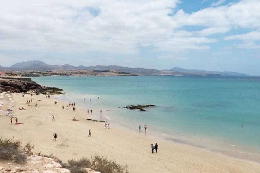 A wet and chilly weekend in much of the Canary Islands