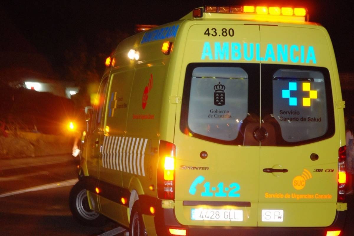 A man is wounded with a machete in the street in Playa Las Americas A man is wounded with a machete in the street in Playa Las Americas