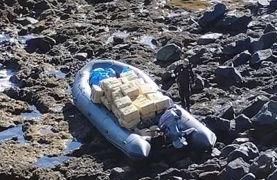 Fisherman finds an inflatable boat with 80 bales of hashish inside it