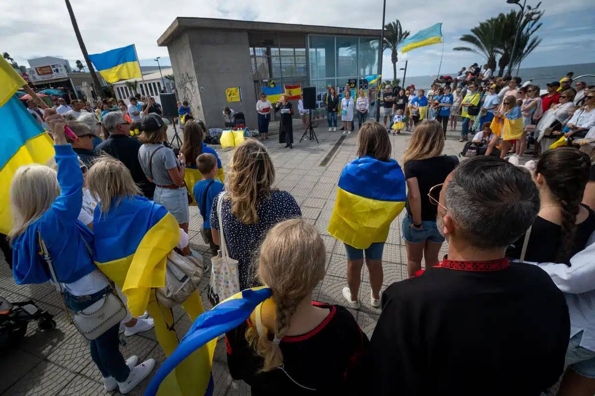 Ukrainian refugees gather in the south of Tenerife to commemorate a year of war Ukrainian refugees gather in the south of Tenerife to commemorate a year of war
