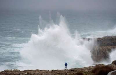 AEMET has activated yellow weather warnings in the Canary Islands for Tuesday