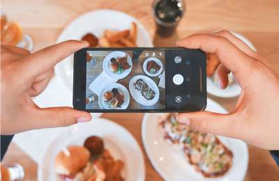 Canarian restaurant hits back at influencer who asks to eat for free 
