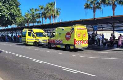 Tourist in critical condition after suffering a heart attack at Tenerife South airport