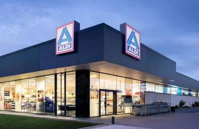 10,000 euros returned to rightful owner thanks to supermarket employee in Aldi