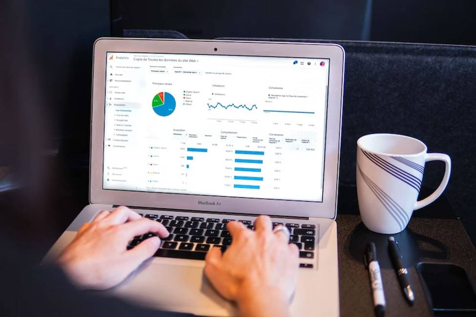 Online gambling industry impact on the Canadian economy
