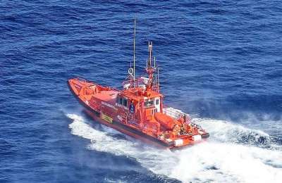 Dead body found floating in the sea by a tourist excursion boat