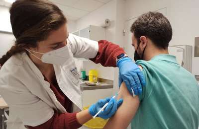 New Covid vaccine developed in Spain gets green light from the EMA