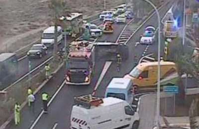 Four injured in accident by Tenerife South Airport