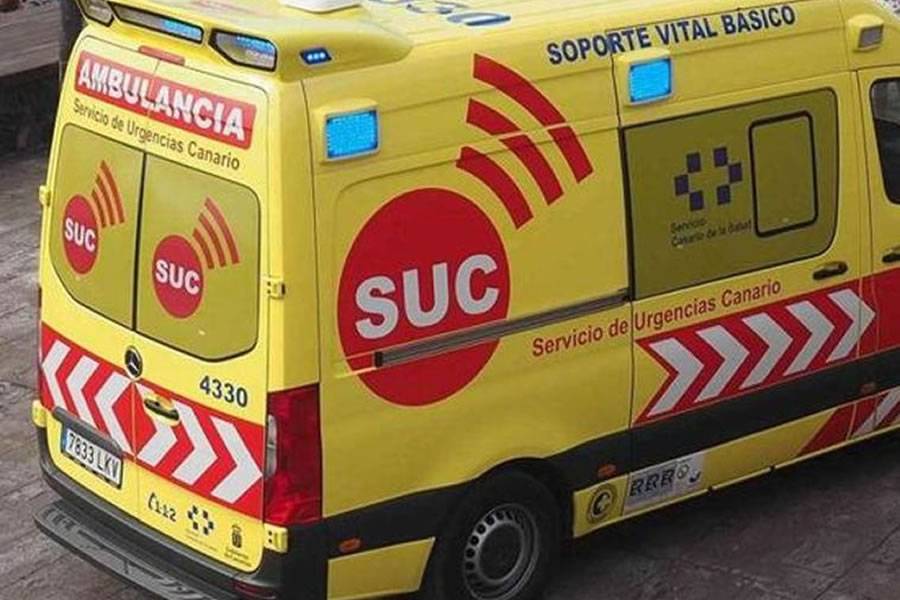 Cyclist injured in an accident at a roundabout in the south of Tenerife Cyclist injured in an accident at a roundabout in the south of Tenerife