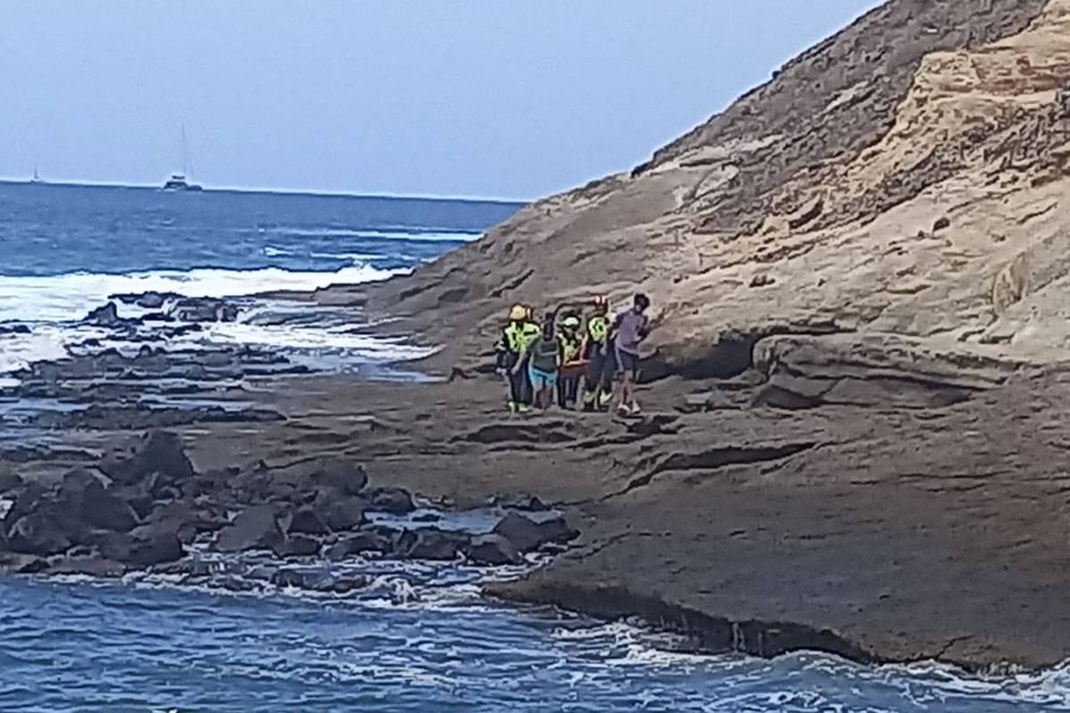 Two teenagers injured in a kayaking accident in Costa Adeje